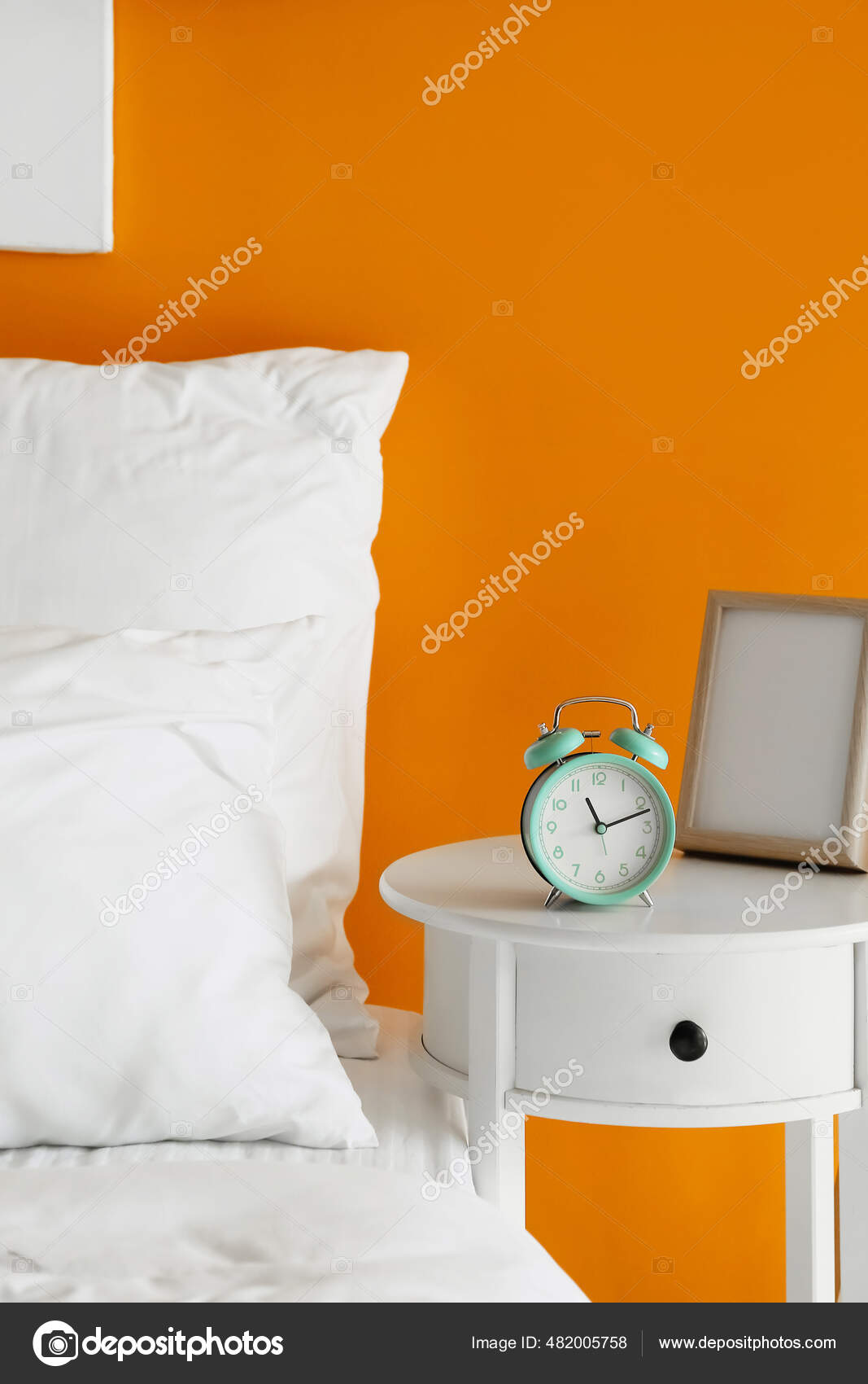 Reloj Despertador Marco Mesita Noche: fotografía de stock © serezniy  #482005758