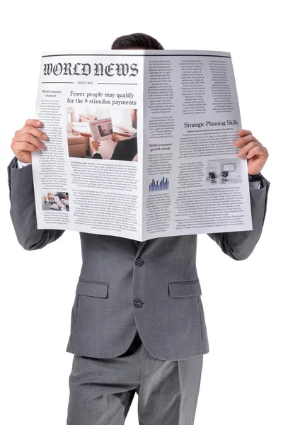 Joven Empresario Leyendo Periódico Sobre Fondo Blanco — Foto de Stock