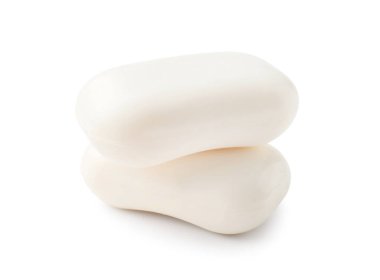 Beyaz arkaplanda sabun çubukları