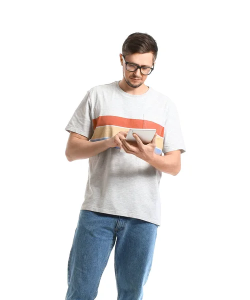 Όμορφος Άντρας Που Χρησιμοποιεί Υπολογιστή Tablet Λευκό Φόντο — Φωτογραφία Αρχείου