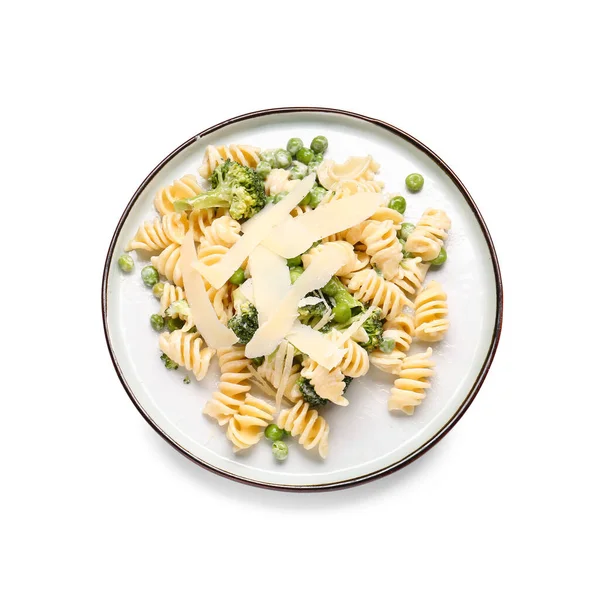 Piatto Con Gustosa Pasta Verdure Sfondo Bianco — Foto Stock