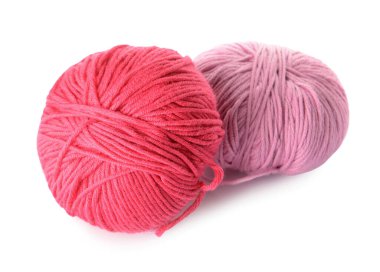 Beyaz arka planda örgü ipliği