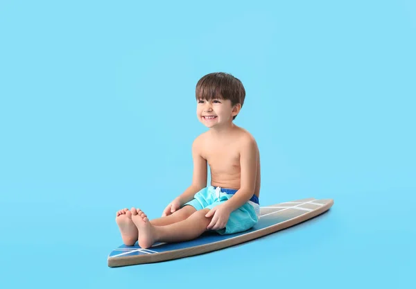 Cute Little Boy Surfboard Color Background — Stock Photo, Image