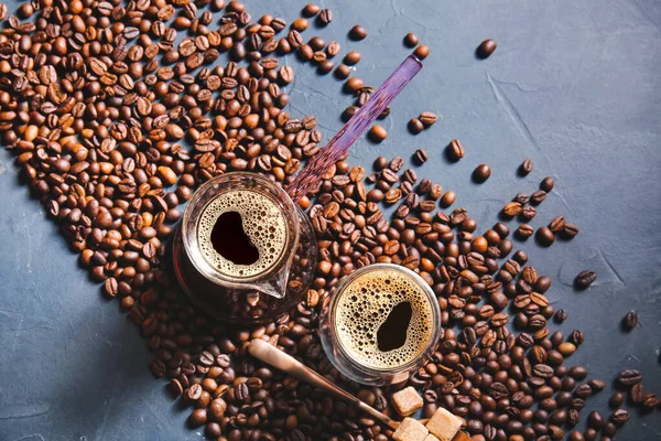 Pot Cup Hot Turkish Coffee Beans Color Background — Stock Photo, Image