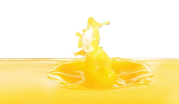 白底鲜橙汁泼洒 — 图库照片