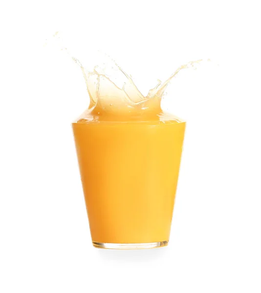 Glas Färsk Apelsinjuice Med Stänk Vit Bakgrund — Stockfoto