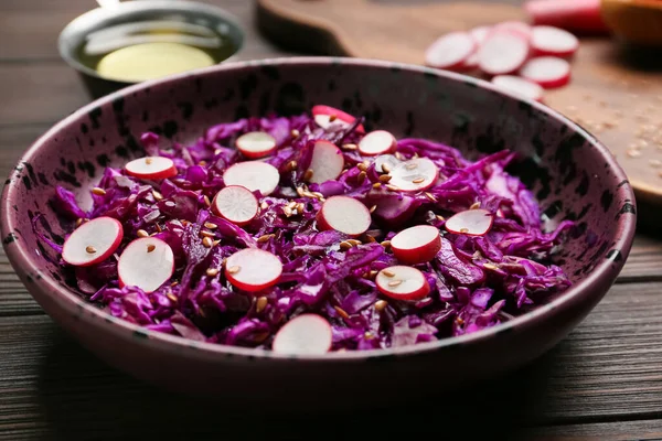 Plate Tasty Cabbage Salad Dark Wooden Table — Stock Photo, Image