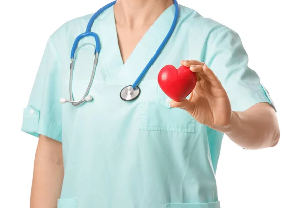 Kardiolog Czerwonym Sercem Białym Tle — Zdjęcie stockowe