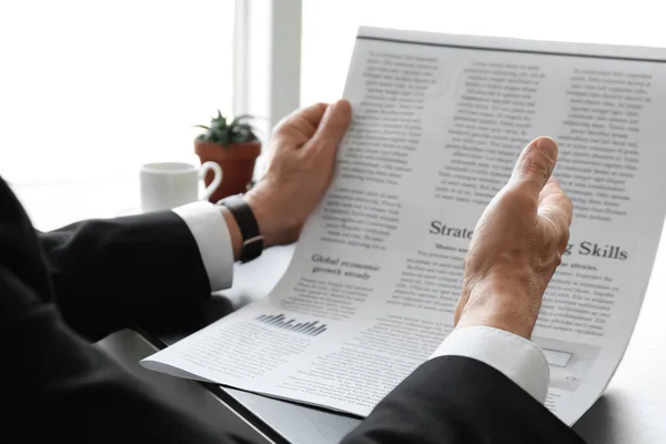 Mature Businessman Reading Newspaper Office Closeup — 스톡 사진