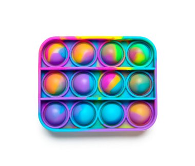 Beyaz arkaplanda parlak bir oyuncak