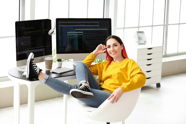 Female Programmer Working Office — Stock Photo, Image