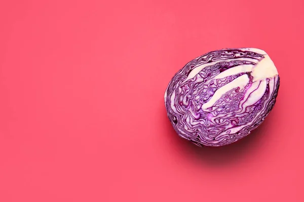 Half Fresh Purple Cabbage Color Background — Stock Photo, Image