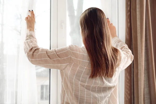 Young Woman Opening Light Curtains Home — Stock Photo, Image