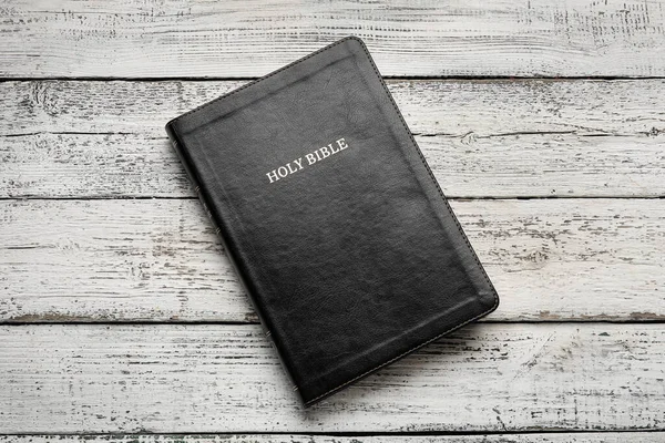 Holy Bible Light Wooden Background — Stock Photo, Image
