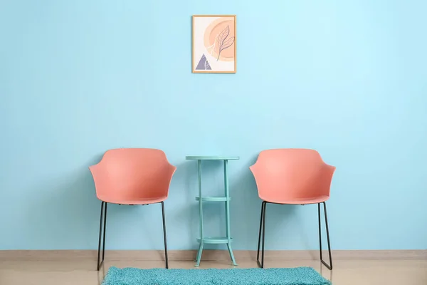 Modern Armchairs Table Color Wall — Stock Photo, Image