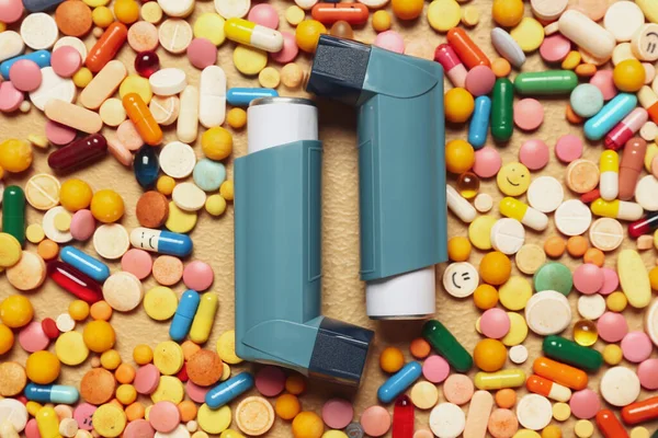 Modern Inhalers Pills Color Background Closeup — Fotografia de Stock