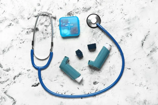 Modern Inhalers Pills Stethoscope Grunge Background — Foto Stock