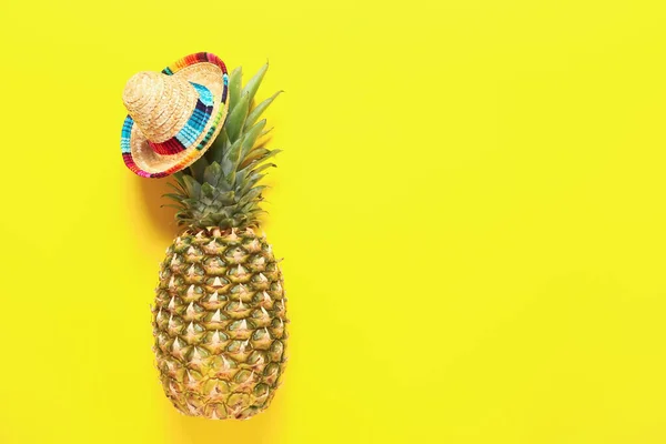 Fresh Pineapple Sombrero Color Background — Stock Fotó