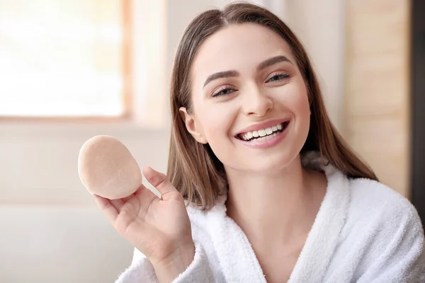 Beautiful Young Woman Applying Makeup Bathroom — Stock Photo, Image