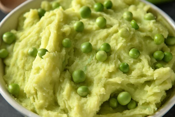 Bowl Mashed Potatoes Green Peas Closeup — Stock Photo, Image