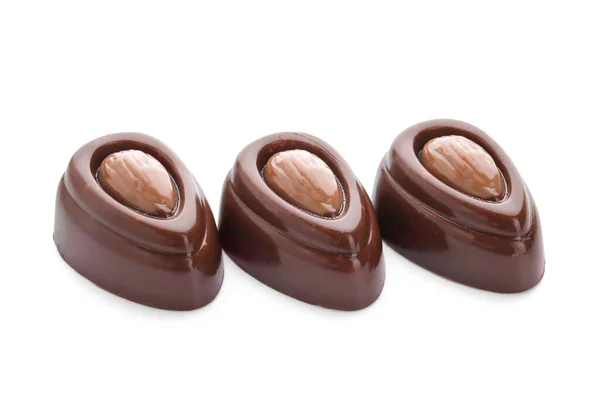 Sladké Čokoládové Bonbóny Bílém Pozadí — Stock fotografie