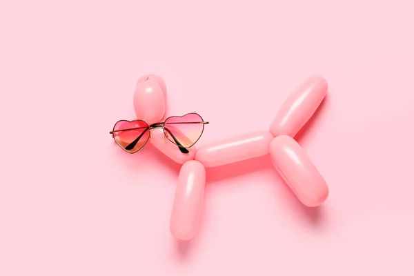 Creative Composition Balloon Dog Sunglasses Color Background — Stock Photo, Image