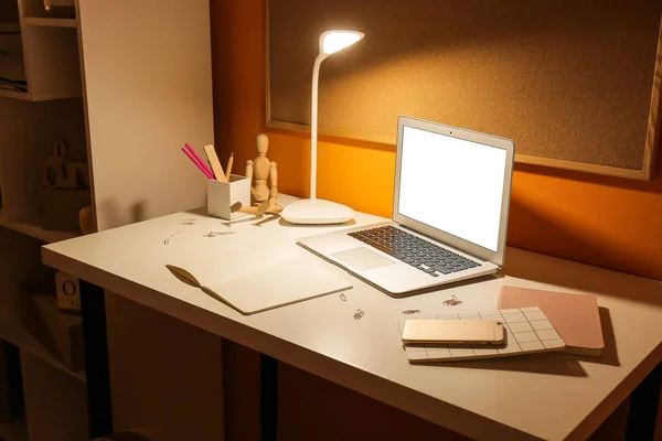Stylish Workplace Glowing Lamp Modern Laptop Color Wall Night — Stock Photo, Image