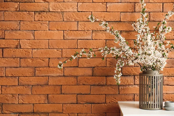 Vase Beautiful Blossoming Branches Table Room — Stock Photo, Image