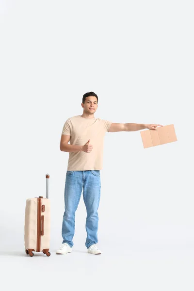 Jeune Homme Avec Carton Valise Auto Stop Sur Fond Clair — Photo