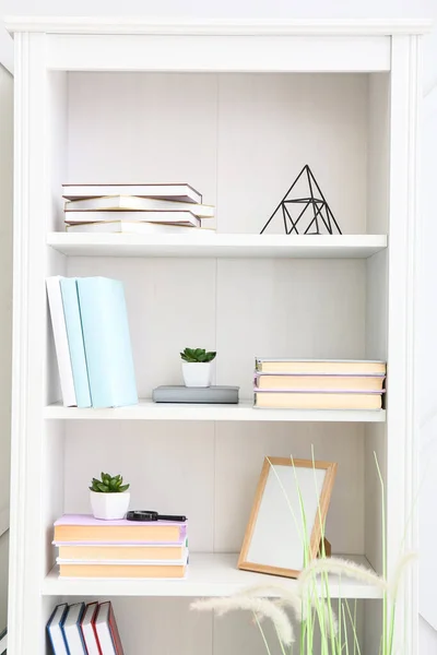 Shelf Unit Books Houseplants Decor Closeup — Stock Photo, Image