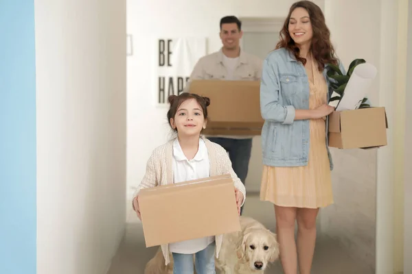 Happy Family Boxes New House Moving Day — Stock Photo, Image