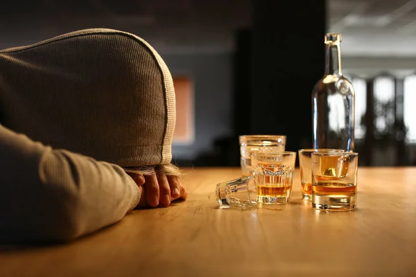 Unconscious Drunk Man Late Evening Home Closeup — Stock Photo, Image