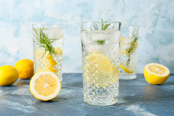 Glasses Tasty Lemonade Rosemary Color Background — Stock Photo, Image