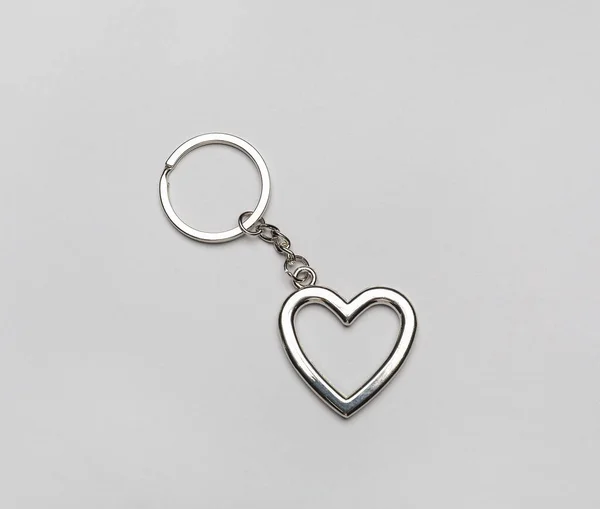 Heart Shape Keychain Grey Background — Stock Photo, Image