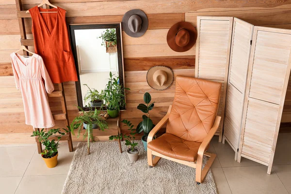 Modern Armchair Folding Screen Wooden Wall — Stock Photo, Image