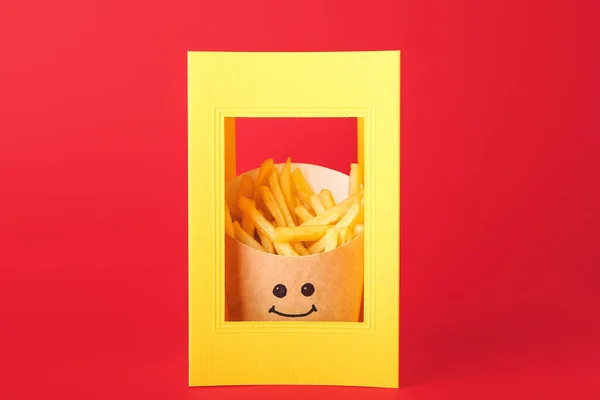Creative Composition Greeting Card French Fries Paper Box Color Background — 图库照片