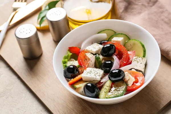 Bowl Tasty Greek Salad Table — Stock Photo, Image