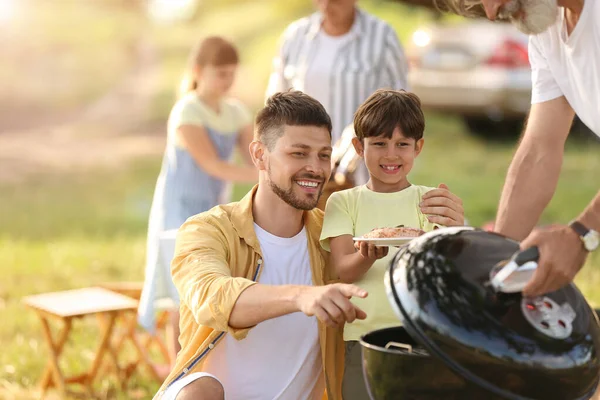 Happy Family Barbecue Party Summer Day — Stock Photo, Image