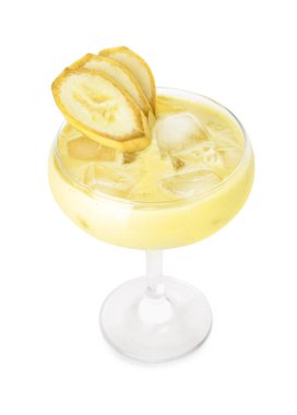 Beyaz arka planda muzlu kokteyl.