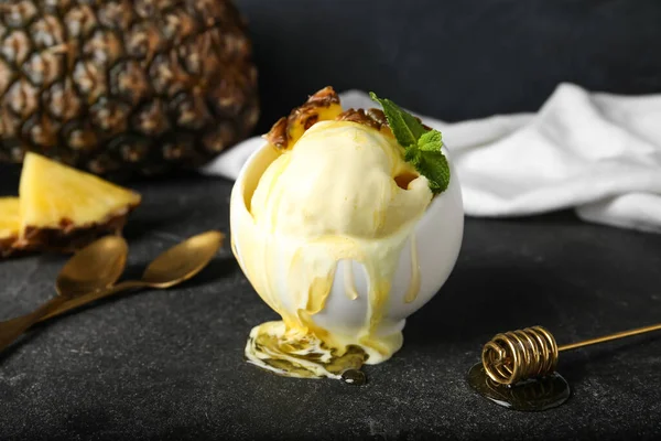 Bowl Tasty Pineapple Ice Cream Honey Dark Background Closeup — Stock Photo, Image