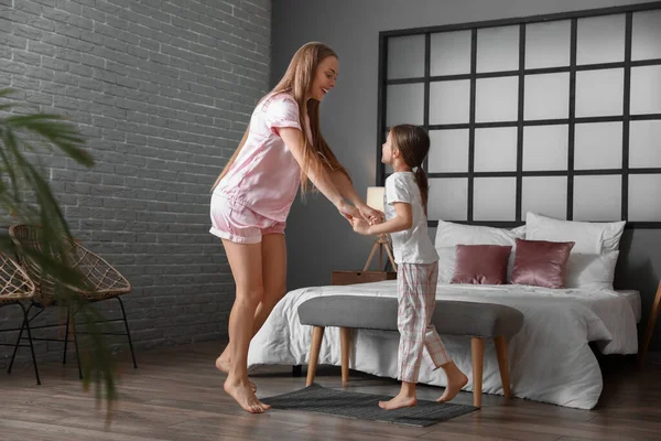 Young Woman Her Little Daughter Dancing Bedroom — Stock Photo, Image