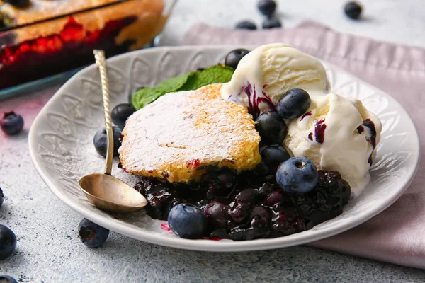 Plate Pieces Blueberry Cobbler Ice Cream Light Background — Stock Photo, Image