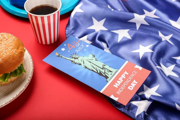 Grußkarte Zum Unabhängigkeitstag Mit Traditionellem Essen Und Amerikanischer Flagge Auf — Stockfoto