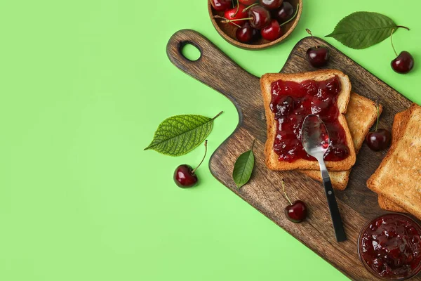 Toasts Tasty Cherry Jam Color Background — Stock Photo, Image