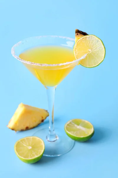 Glass Pineapple Daiquiri Cocktail Color Background — Stock Photo, Image