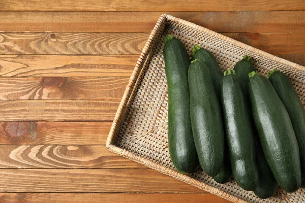 Basket Fresh Zucchini Squashes Wooden Background — Stock Photo, Image