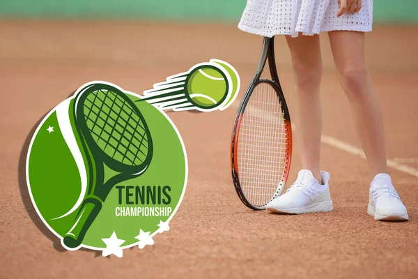 Bambina Che Gioca Tennis Sul Campo — Foto Stock