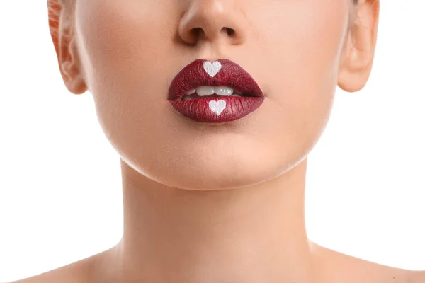 Mooie Jonge Vrouw Met Harten Lippen Tegen Witte Achtergrond Close — Stockfoto