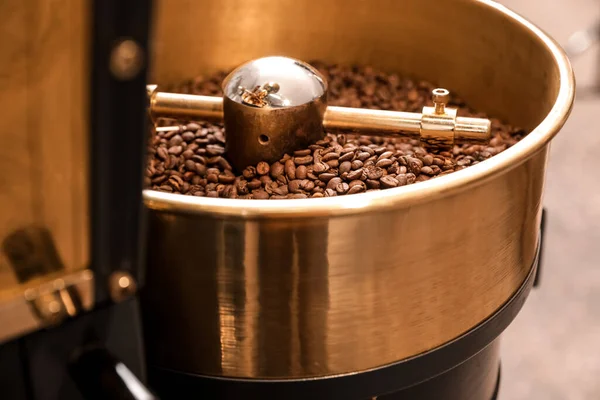 Modern Coffee Roaster Cooling Tray Closeup View — Stock Photo, Image