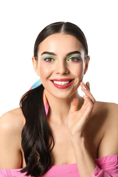 Hermosa Mujer Joven Con Maquillaje Elegante Sobre Fondo Blanco — Foto de Stock